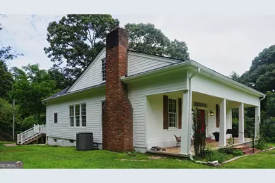 592 Fayetteville Road, Fairburn, GA 30213 - Photo 11