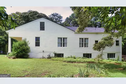 592 Fayetteville Road, Fairburn, GA 30213 - Photo 13
