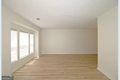 6060 Old Wellborn Trace, Lithonia, GA 30058 - Photo 9