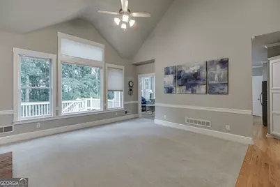 5843 Peacock Lane, Hoschton, GA 30548 - Photo 9