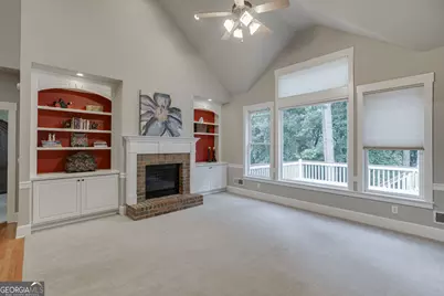 5843 Peacock Lane, Hoschton, GA 30548 - Photo 9