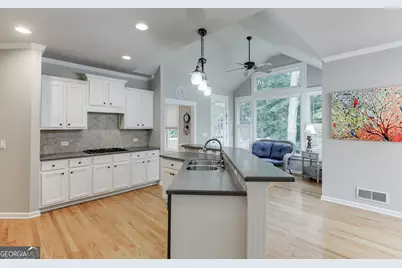 5843 Peacock Lane, Hoschton, GA 30548 - Photo 13