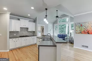 5843 Peacock Ln, Hoschton, GA 30548 - Photo 13