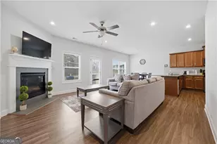 4095 Lake Manor Way, Atlanta, GA 30349 - Photo 5