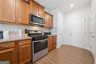 4095 Lake Manor Way, Atlanta, GA 30349 - Photo 11