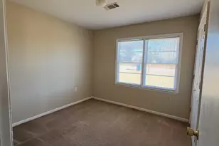 903 Arnau St, Vidalia, GA 30474 - Photo 5