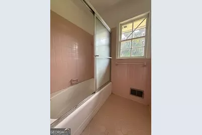 401 Edwards Street, Elberton, GA 30635 - Photo 11