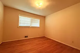 401 Edwards St, Elberton, GA 30635 - Photo 13