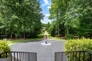 230 Camelot Dr, Fayetteville, GA 30214 - Photo 5