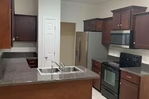 211 Royal Palms Ave, Kingsland, GA 31548 - Photo 7