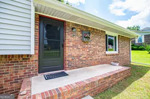 235 E Knight Dr, Carrollton, GA 30116 - Photo 7