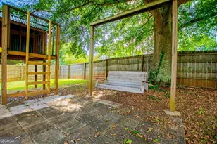235 E Knight Dr, Carrollton, GA 30116 - Photo 35