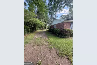 1100 Pineneedle Drive, Perry, GA 31069 - Photo 7