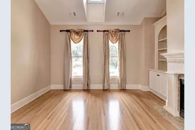 1375 Tree Lane, Snellville, GA 30078 - Photo 11