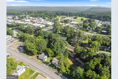 239 E Currahee Street, Toccoa, GA 30577 - Photo 31