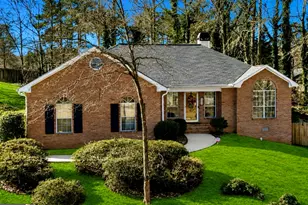 521 Horseshoe Cir, Stockbridge, GA 30281 - Photo 1