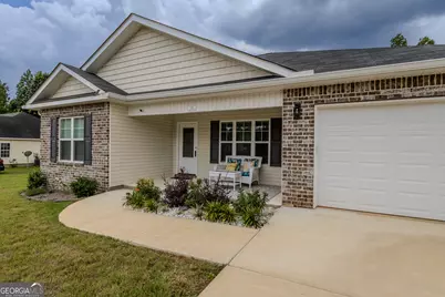 150 Long Pines Circle, East Dublin, GA 31027 - Photo 3