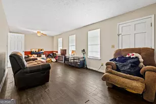 70 Carriage Trce, Stockbridge, GA 30281 - Photo 3