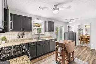 225 Royal Colony Ct, Alpharetta, GA 30022 - Photo 23
