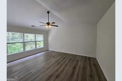 10845 Glenbarr Drive, Duluth, GA 30097 - Photo 7