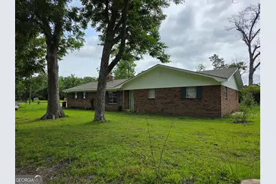 39 Waldon Street, Baxley, GA 31513 - Photo 1