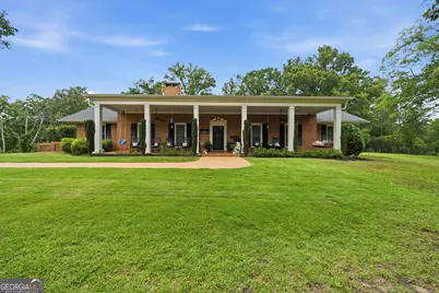 601 N Tattnall Street, Milledgeville, GA 31061 - Photo 1