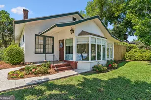 1908 Gloucester St, Brunswick, GA 31520 - Photo 1
