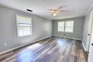 129 Mallory Dr, Lagrange, GA 30241 - Photo 21