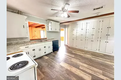 129 Mallory Drive, Lagrange, GA 30241 - Photo 11