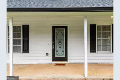 2027 Providence Roads, Statham, GA 30666 - Photo 3