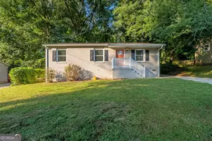 2406 Swallow Cir SE, Atlanta, GA 30315 - Photo 1