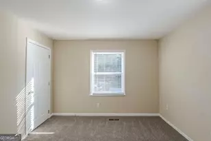 2406 Swallow Cir SE, Atlanta, GA 30315 - Photo 19