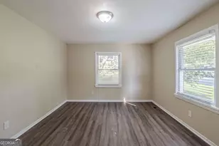 2406 Swallow Cir SE, Atlanta, GA 30315 - Photo 7