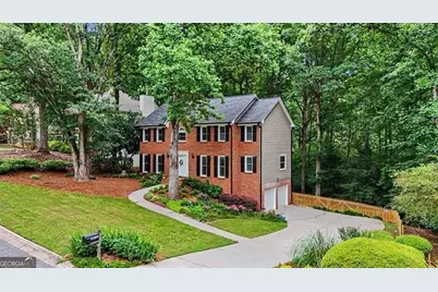 4802 Thornwood Drive, Acworth, GA 30102 - Photo 3