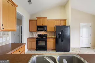 113 Christopher Dr, Byron, GA 31008 - Photo 19