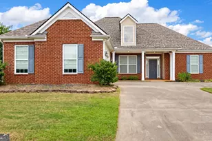 113 Christopher Dr, Byron, GA 31008 - Photo 1