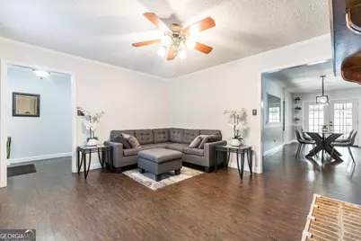 132 Sussex Drive, Warner Robins, GA 31088 - Photo 3