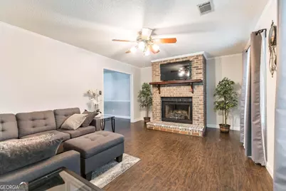 132 Sussex Drive, Warner Robins, GA 31088 - Photo 1