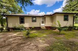 737 W College St, Bowdon, GA 30108 - Photo 19