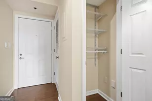 795 Hammond Dr, Sandy Springs, GA 30328 - Photo 19