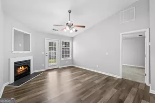 1568 Louise Anderson Dr, Griffin, GA 30224 - Photo 9