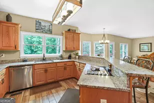 300 Tomahawk Dr, Sharpsburg, GA 30277 - Photo 15