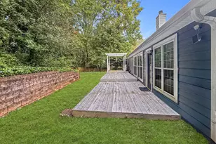 635 Paris Dr, Lawrenceville, GA 30043 - Photo 25
