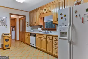 369 Abares Rd, Forsyth, GA 31029 - Photo 17