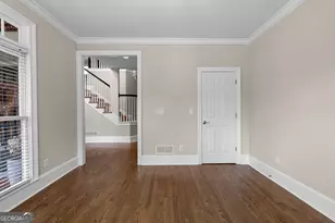 340 Broadmoor Dr, Fayetteville, GA 30215 - Photo 11