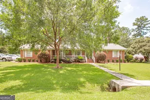 1249 Riverdale Dr, Waycross, GA 31503 - Photo 1
