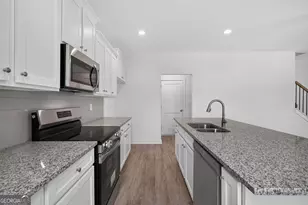 284 Crimson Feather Dr, Jefferson, GA 30549 - Photo 17
