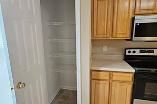 208 Lossie Ln, McDonough, GA 30253 - Photo 11