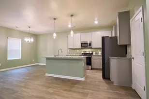 110 Cornfield Cir, Perry, GA 31069 - Photo 7