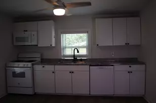 186 Brannon St, Whitesburg, GA 30185 - Photo 5